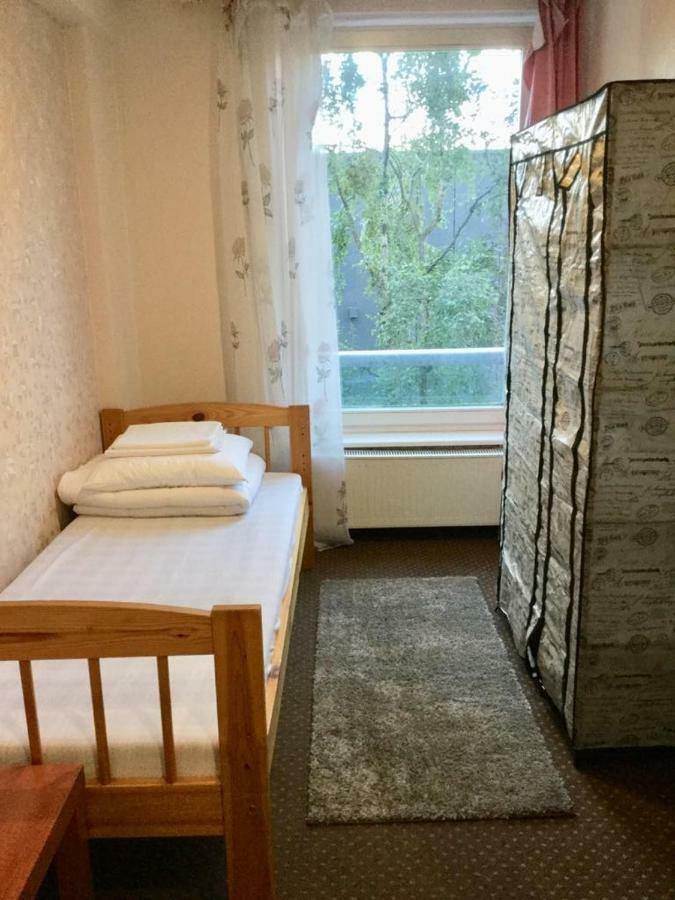 Harbour Hub Hostel Tallin Exterior foto